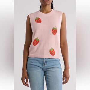Strawberry 🍓 pink vest